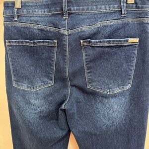 White House Black Market BOOT Cut Jeans 8